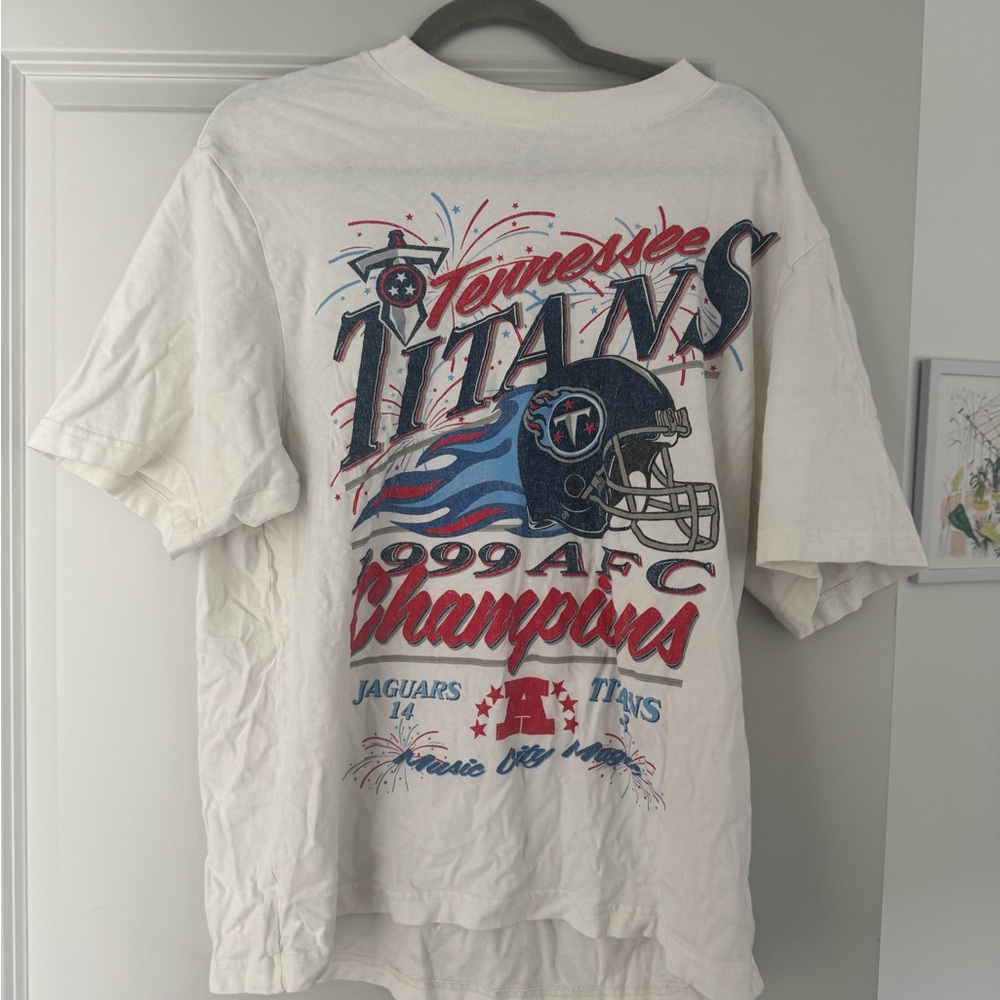 Abercrombie Tennessee Titans Graphic T-Shirt